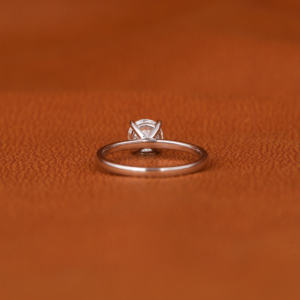 Bague de fiançailles en or 14KT 3.00 CT de style classique de luxe avec diamant cultivé en laboratoire IGI certifié cadeau d'anniversaire parfait - Product Image 3