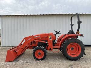 Tipos de Tracción Seleccionables 2WD (4x2) o 4WD (4x4 MFWD), Tractores Kubota L3301 Usados de 33 HP con Tracción en las 4 Ruedas en Venta - Product Image 3