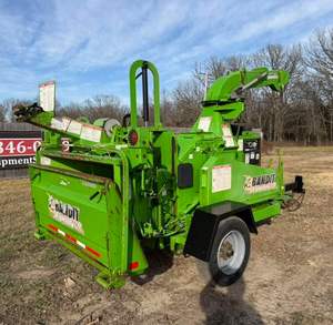 Broyeur à tambour robuste Bandit 1590XP, capacité 30t/h, avec moteur, garantie 4 ans, facile à utiliser - Product Image 1