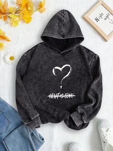 Sweat à capuche oversize de haute qualité avec imprimé cœur, 100% coton, délavé à l'acide, style streetwear, effet vieilli, délavé à la pierre - Product Image 2