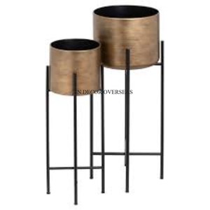 Maceta de forma redonda de Metal de calidad Superior con acabado antiguo de latón con soporte de diseño único elegante al mejor precio de la India - Product Image 3