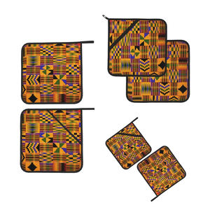 Patrón de flores de algodón 100% Pure Bulk Supply Último diseño Forma personalizada Soporte para ollas de cocina - Product Image 2