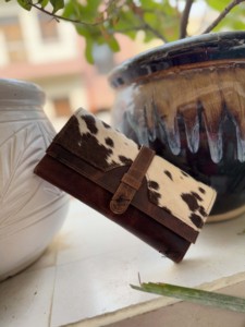 Pochette en cuir de vachette à motif occidental Pochette Portefeuille Couleur marron Cheveux Offre Spéciale sur peau de fourrure Portefeuille en cuir Cadeau pour femme - Product Image 3