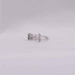 แหวนเพชรสำหรับผู้หญิงที่ปลูกในห้องทดลองสีเขียวทรงกลม18KT ได้รับการรับรองว่าเป็นทองคำสีขาว - Product Image 2