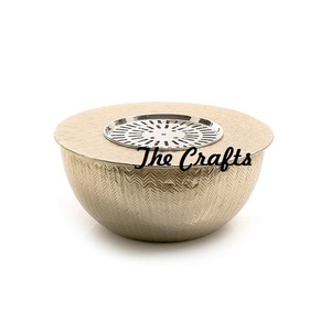 Chauffage Dallah en aluminium couleur argent de conception tendance pour la cuisine et les accessoires de table Chauffage Dallah à bas prix - Product Image 2