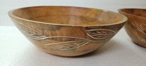 Cuenco de madera artesanal hecho a medida, hecho de madera de alta calidad. Ideal para servir como un impresionante acento decorativo - Product Image 6