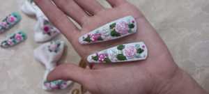 Pinzas y Bandas para el Cabello Bordadas a Mano, Hechas a Medida, Ideales para Tiendas de Accesorios de Moda y Cabello para Reventa - Product Image 6