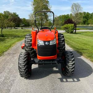 คุณภาพพรีเมียมสำหรับรถแทรกเตอร์ดีเซล Kubota L4600 ประสิทธิภาพสูง ขายใกล้ฉัน 40 แรงม้า 35 แรงม้า 33 แรงม้า รถแทรกเตอร์ Kubota L2502HST ปี 2024 - Product Image 1
