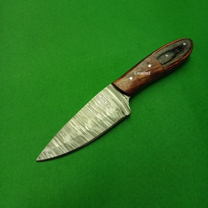 Cuchillos japoneses de hoja fija de acero de Damasco hechos a mano, lo mejor para cazar, cuchillo desollador con mango de madera con Funda de cuero de vaca - Product Image 2