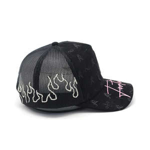 Casquette de camionneur en daim personnalisée à 5 panneaux avec impression intégrale et logo brodé 3D - Product Image 4