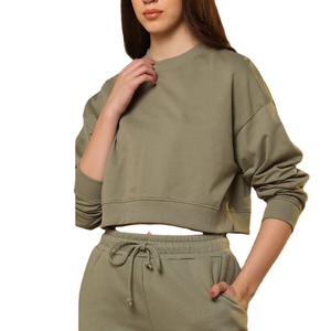 Sweat-shirt à manches longues pour femme avec coupe régulière et col rond, tenue tendance pour femme, sweats à capuche et sweat-shirts - Product Image 1