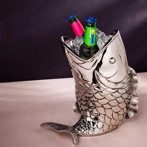 Cubo de Hielo de Diseño Moderno con Patrón Real, Hecho a Mano, de Alta Gama, con Grifo, para Decoración de Bares, Uso Comercial, Fabricado por Zahid Exports - Product Image 1