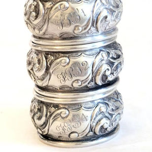 Ronds de serviette, ronds de serviette en rotin, ronds de serviette en osier, décor de table - Product Image 1