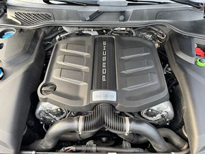 Cayenne S Usado con Motor V6 Twin-Turbo - Product Image 3