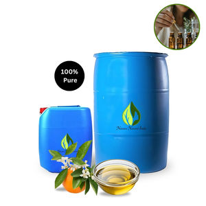 Aceite Esencial de Petitgrain 100% Puro, Líquido Amarillo Pálido Claro, Certificado GMP, NATURES NATURAL INDIA, Aromaterapia, Uso en Spa, Reafirmante - Product Image 4