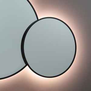 Miroir décoratif moderne à double bordure noire en verre rond avec rétroéclairage LED - Product Image 3