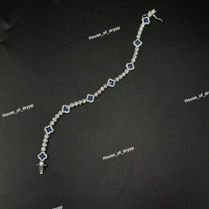 Elegante pulsera de plata con diamantes de moissanita y piedras azules oscuros, pulsera de lujo para mujer, ideal para fiestas. - Product Image 1