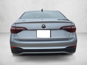 Volkswagen Jetta Sedán 2024 Automático, el Más Vendido - Product Image 2
