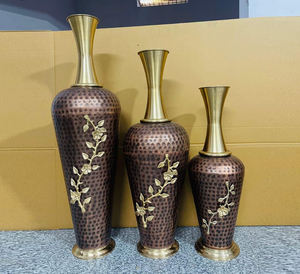 Vintage Style Aluminum Flower <b>Vase</b> New Designed <b>Set</b> of <b>3</b> Handicraft Metal Flower <b>Vase</b> From Indian Manufacturer. - Product Image 1