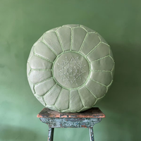 Puf Otomano de Cuero Genuino Verde Marroquí Hecho a Mano, Reposapiés para Sala de Estar, Dormitorio, Taburete de Sofá, Funda Extraíble Tradicional