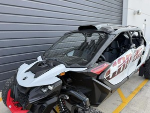 รถ Can-Am Maverick R Max 999T DCT แบบ Side by Side Quad ลดราคาพิเศษ พร้อมการรับประกัน - Product Image 3