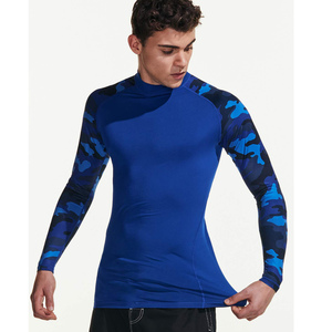 Vente en gros de chemises de compression à manches longues personnalisées Sublimation Surf UPF50 Anti-UV Concevez votre propre MMA BJJ Rash Guard - Product Image 4