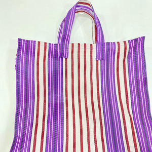 กระเป๋าช้อปปิ้งผ้าไนล่อนแบบใช้ซ้ำได้กระเป๋าชายหาดทำจากพลาสติกรีไซเคิลผ้าทอมือลายทางทำจากอินเดียเป็นมิตรต่อสิ่งแวดล้อมขนาดใหญ่ - Product Image 1