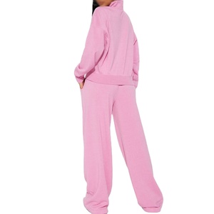 Ensemble de survêtement rose pour femme avec fermeture éclair quart de tour, pantalon de jogging en molleton personnalisé de haute qualité avec cordon de serrage, tenue décontractée pour la maison - Product Image 2