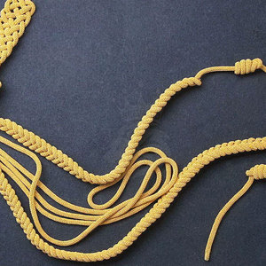 Aiguillette decorativo con diseño trenzado duradero para vestido formal y uniformes personalizados Aiguillette - Product Image 3