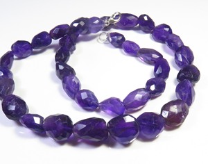 Collar ovalado de corte facetado de amatista púrpura natural de 19 pulgadas con cuentas de gemas de 11-16mm, piedras preciosas sueltas de grado superior de 300 quilates - Product Image 4