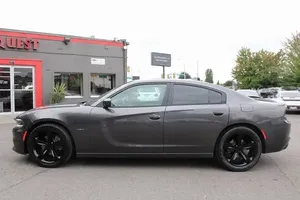 UTILISÉ LHD/RHD 2018 D O D G E CHARGEUR R/T - Product Image 3