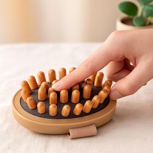 Peigne à cheveux en bois poli naturel, écologique, à dents larges, antistatique, outil pour le cuir chevelu - Product Image 6