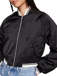 Chaqueta de satén personalizada de alta calidad para mujer, con bloques de color y cremallera, estilo Letterman - Product Image 3