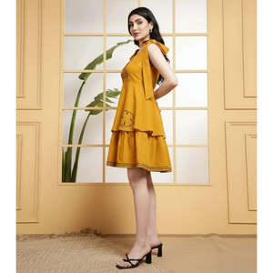 Vestido Corto Deebaco para Mujer, Amarillo, Corte en A, con Bordado Floral, Sin Mangas, Estilo Casual de Verano, Estilo Occidental - Product Image 3