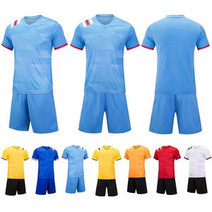 ชุดกีฬาฟุตบอลชายแบบใหม่ปี 2026 รับผลิตตามแบบ (OEM) เสื้อและกางเกงแบบซับลิเมชั่นสั่งทำได้ ขายส่งชุดทีม - Product Image 2