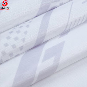 Ensemble de maillots de football unisexe personnalisés avec logo, best-seller 2025, nouveau design, fabriqué au Pakistan, maillot de football léger, antibactérien - Product Image 6