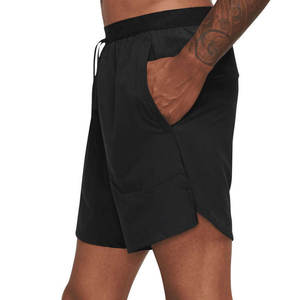 Shorts de bain pour hommes imprimés Fabricants Shorts de course pour hommes respirants en polyester à sublimation personnalisée - Product Image 3