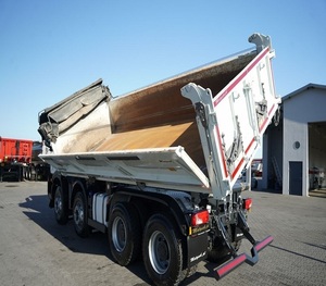 VENTA EN SUBASTA: Camiones Volquete Usados IVECO X-WAY 480 8X4 11120Cc 480HP de 4 Ejes, Año 2022 - Product Image 6