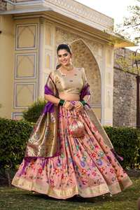 Dernière tenue de créateur à feuilles persistantes Jacquard en soie Lehenga Choli & Dupatta avec tissage Zari Work Indian Exporter Work Woman Fashion - Product Image 2