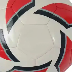 Ballon de football en PU hautement personnalisable, très résistant, cousu à la machine, pour l'entraînement, fabrication sur mesure, fabriqué au Pakistan - Product Image 6
