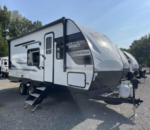 NOUVEAU RV C-O-A-C-H-M-E-N RV NORTHERN S-P-I-R-I-T ULTRA L-I-T-E 2252MD MODÈLE 2023 AVEC HAUTES PERFORMANCES DISPONIBLE À LA VENTE - Product Image 1
