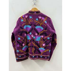 Chaqueta de Terciopelo Estilo Universitario Elegante para Otoño, Cuello Mao, Bordado a Mano Suzani, Relleno de Poliéster, Talla Grande/XL, Color Aubergine - Product Image 2