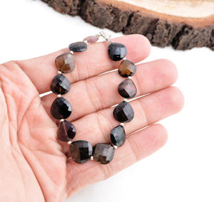 Cuentas facetadas de turmalina verde natural multicolor en forma de pera para la fabricación de joyería fina 10x11-12x12mm 43.20cts - Product Image 4