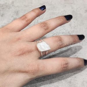 Bague pour femme en pierre de lune arc-en-ciel naturelle, pierre de naissance de juin, double bande, bijoux faits à la main, bague en argent sterling 925 - Product Image 1