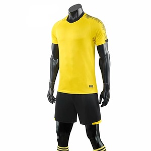 Nouveaux maillots de football pour enfants adultes manches courtes chemises de course à séchage rapide hommes enfants ensembles de maillots de football - Product Image 4