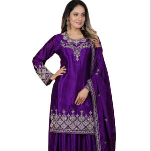 Eleva tu guardarropa étnico con la colección de trajes salwar morados de tela modal pura para fiestas de invierno y festividades Diwali. - Product Image 1