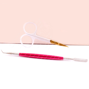 Brosse et peigne professionnels de séparateur de cils à double extrémité pour une définition parfaite des cils à un prix compétitif - Product Image 1