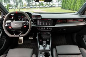 AUDI RS3 2025 d'occasion, conduite à gauche/droite - Product Image 3