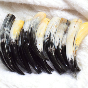 Vikingo bebiendo clásico cuerno medieval tallado Material orgánico grado alimenticio seguro eventos históricos caballeros Cosplay celebraciones - Product Image 5