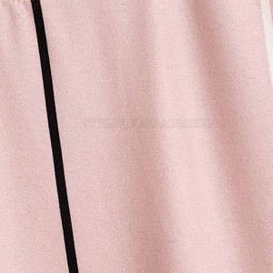 เสื้อยืดแขนสั้นผู้ชายผ้าฝ้าย 100% สำหรับฤดูร้อน  รับออกแบบโลโก้ตามสั่ง บริการ OEM ระบายอากาศได้ดี แห้งเร็ว สำหรับผู้ใหญ่ - Product Image 4